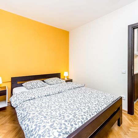 Apartments King Milan, City Center Belgrade Exterior photo