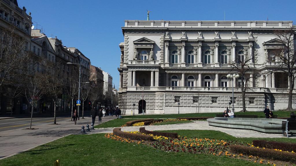 Apartments King Milan, City Center Belgrade Room photo