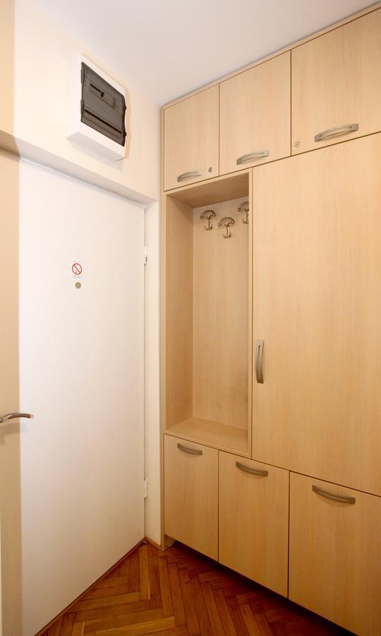 Apartments King Milan, City Center Belgrade Exterior photo