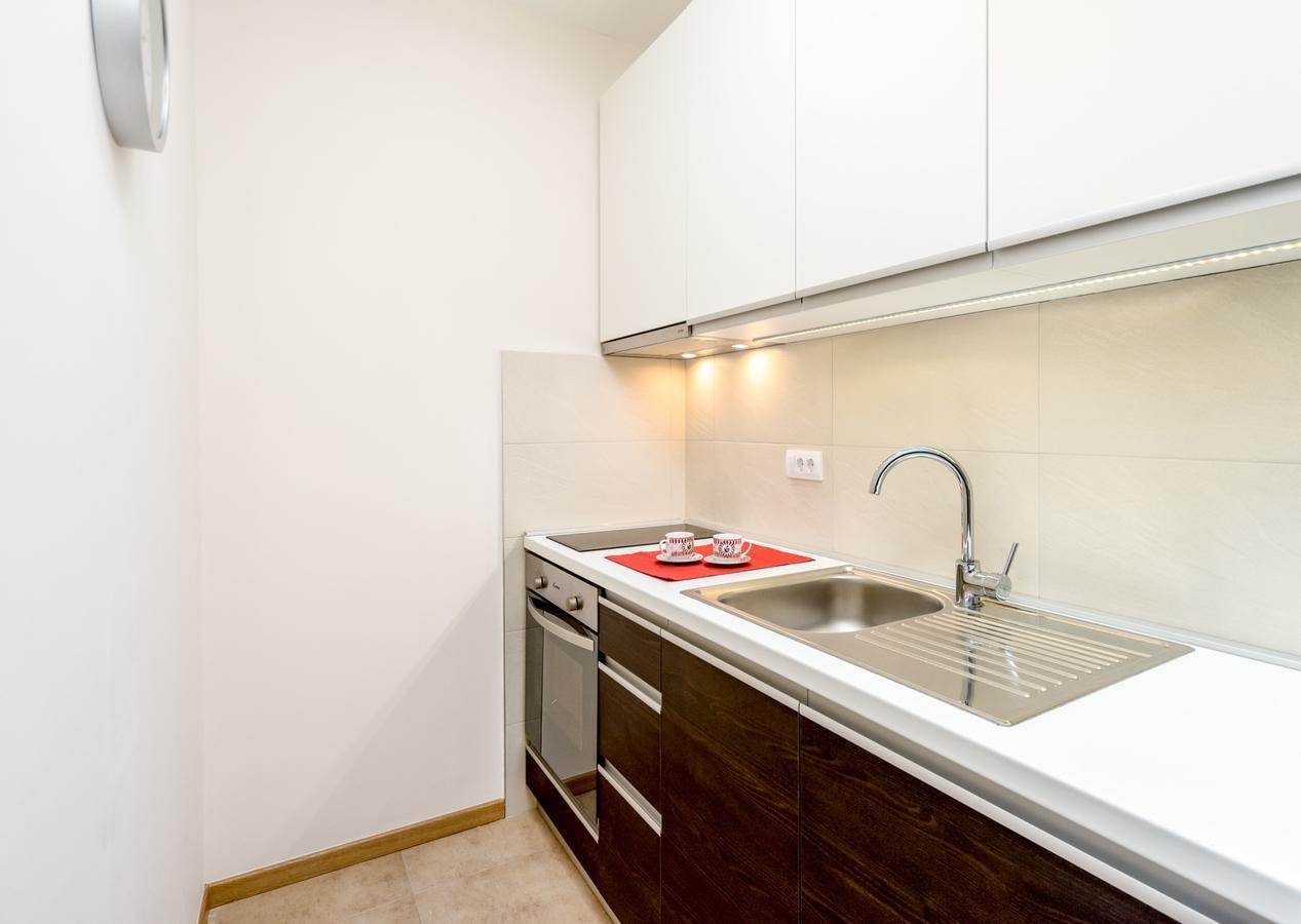 Apartments King Milan, City Center Belgrade Exterior photo