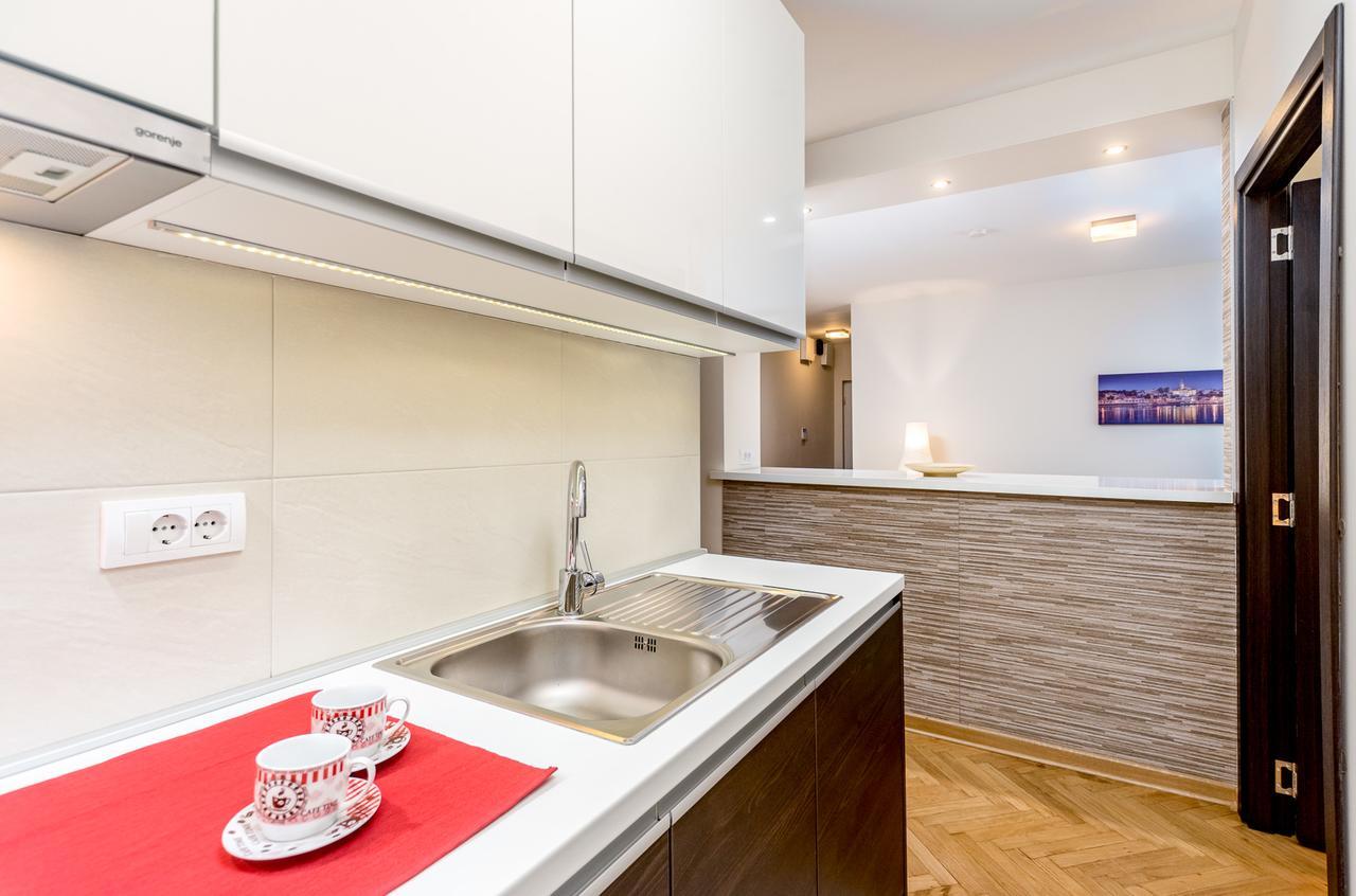 Apartments King Milan, City Center Belgrade Exterior photo