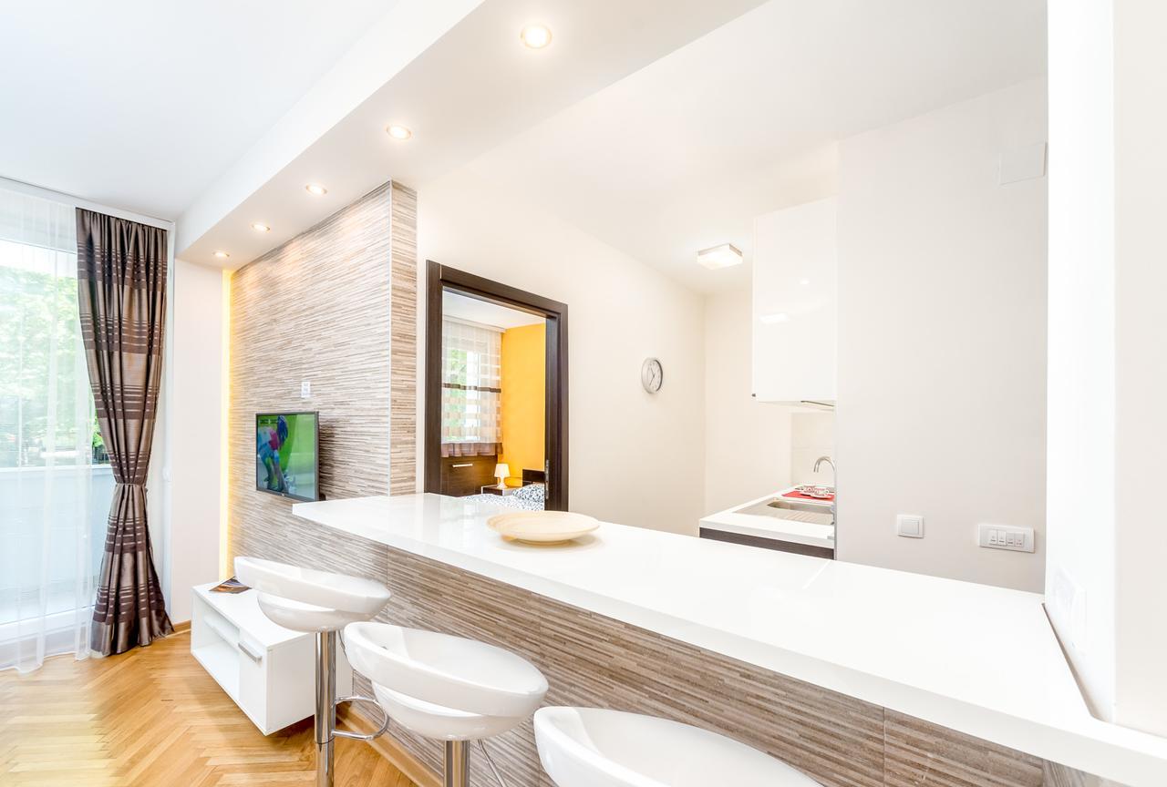 Apartments King Milan, City Center Belgrade Exterior photo